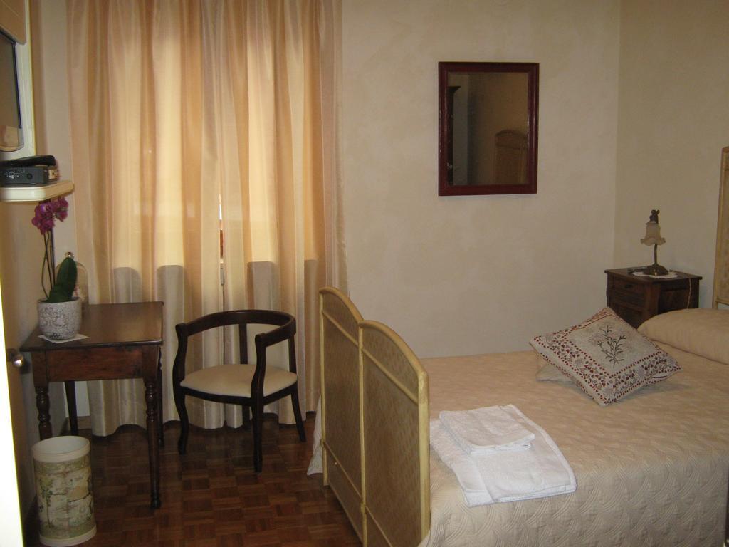 B&B Ristorante Del Monte Colleretto Giacosa Dış mekan fotoğraf